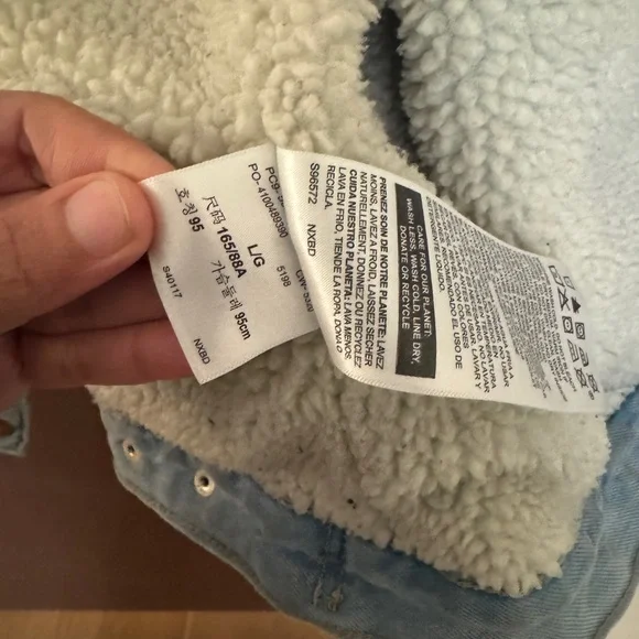 Signature by Levi Strauss Light Blue Jean Jacket - Picture 7 of 8